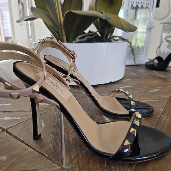 Valentino Black and Gold Studded Heels - Picture 1 of 4